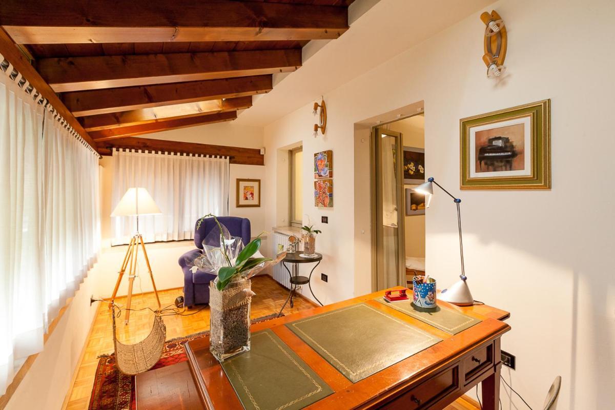 B&B Ca Dea Calle Valla Exterior photo